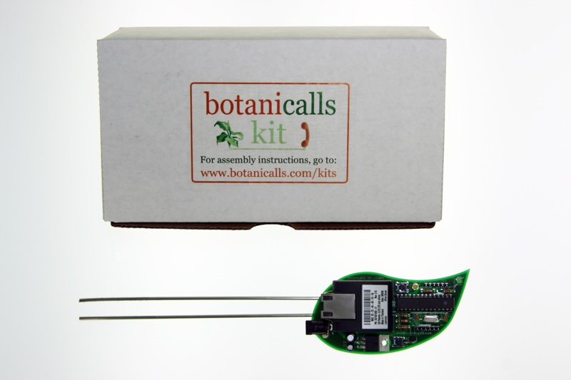 http://www.botanicalls.com/graphics/kit/2.0/800/Botanicalls_Kit_Box_Board_800.jpg